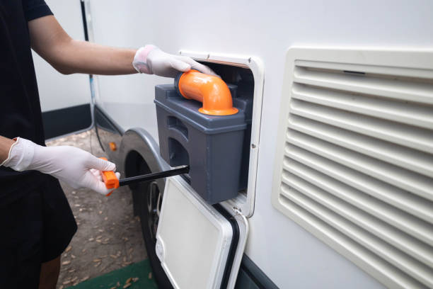 Best Porta potty rental near me  in Huron, SD